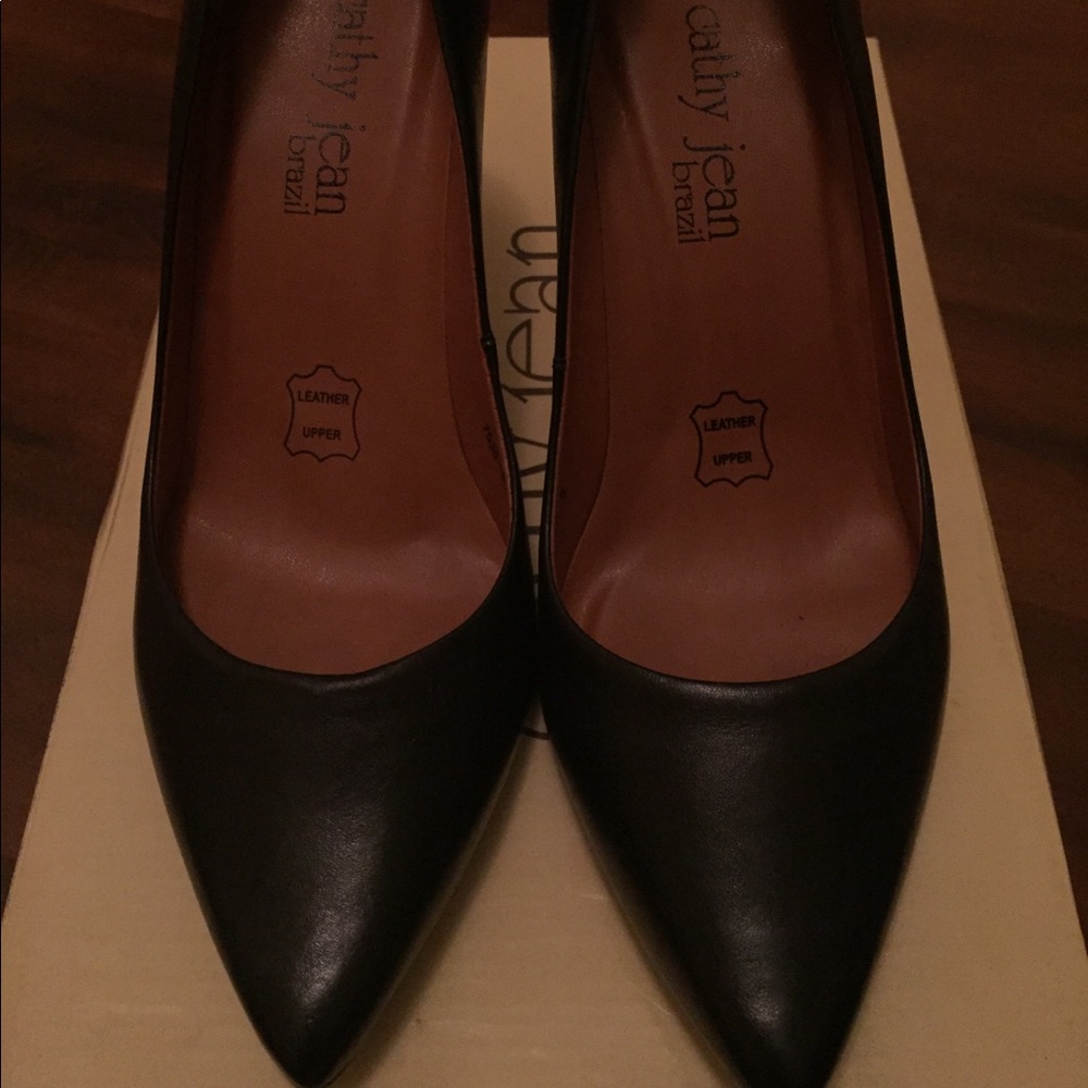 Cathy Jeans black heels
